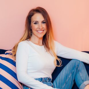Elle Mace